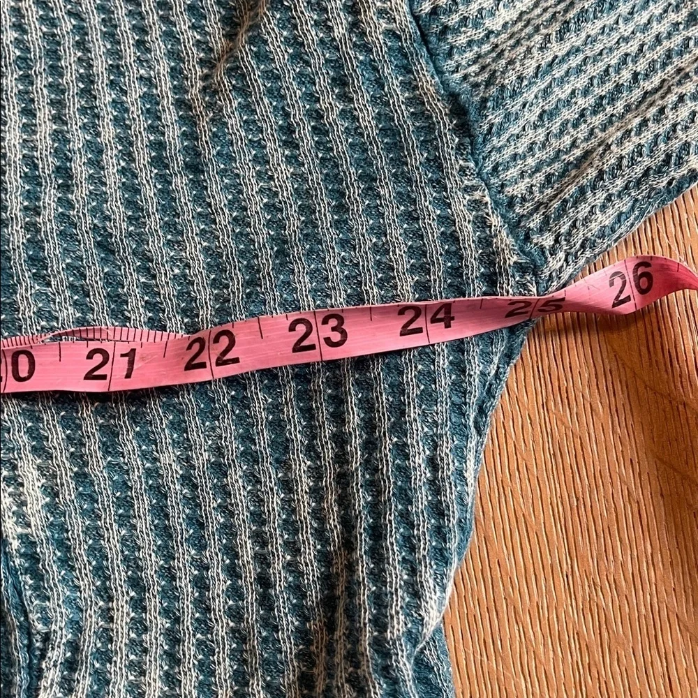 Zenana Outfitters Turquoise blue  Knit waffle long sleeve size large